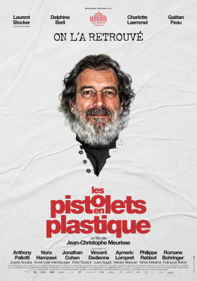 LES PISTOLETS EN PLASTIQUE