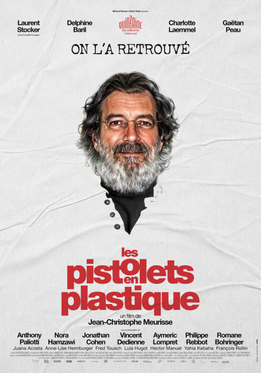 LES PISTOLETS EN PLASTIQUE